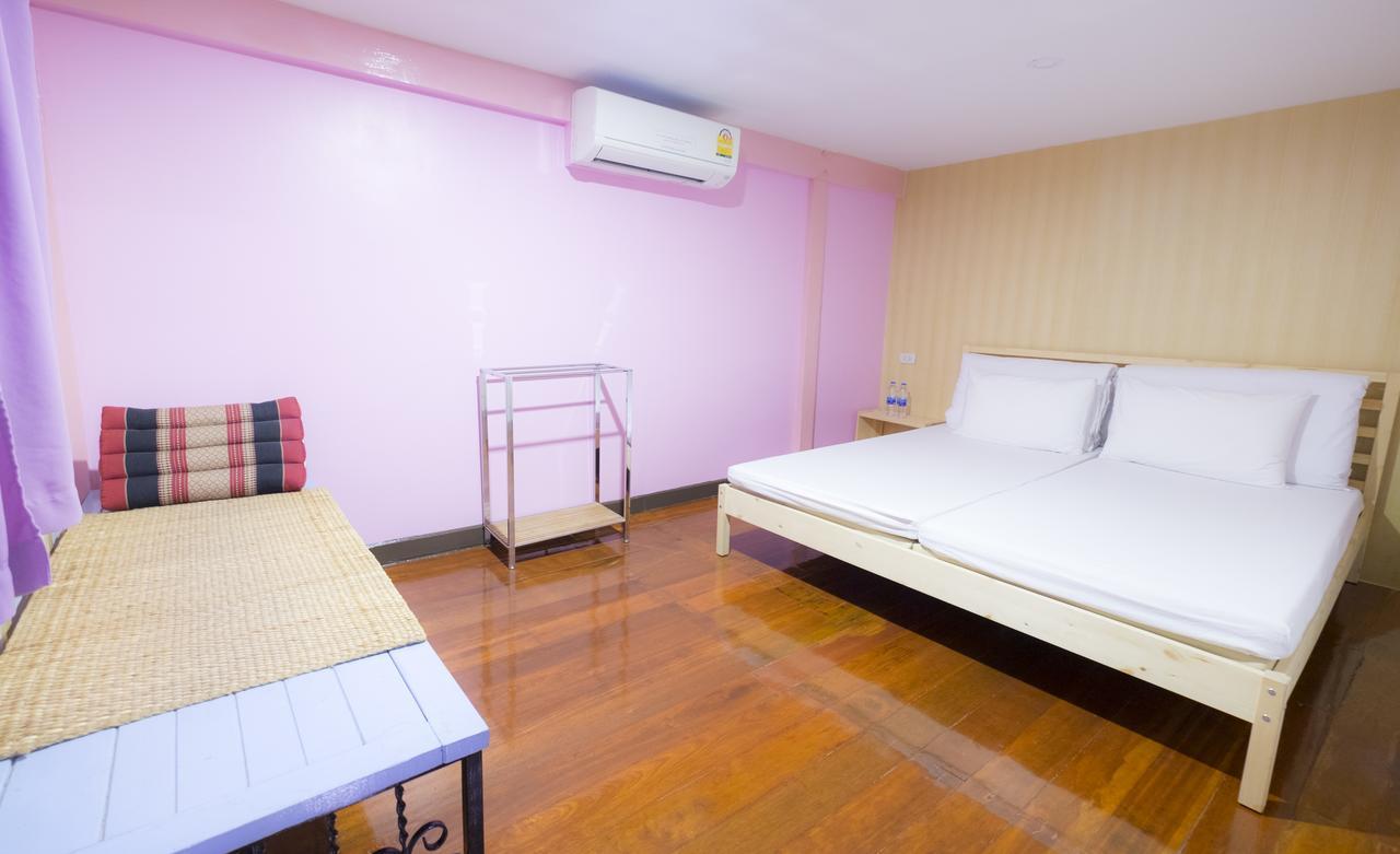 Check-In My Hostel Bangkok Zewnętrze zdjęcie