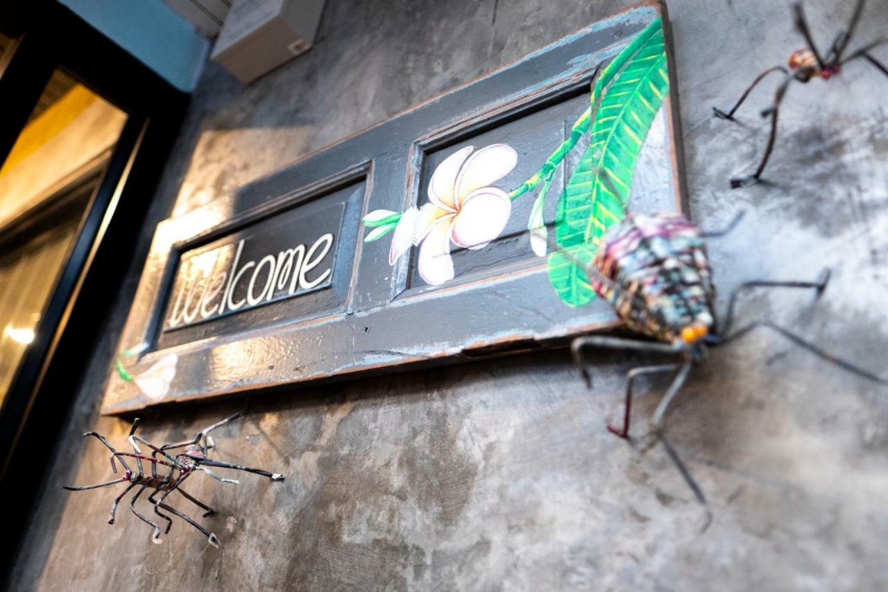 Check-In My Hostel Bangkok Zewnętrze zdjęcie