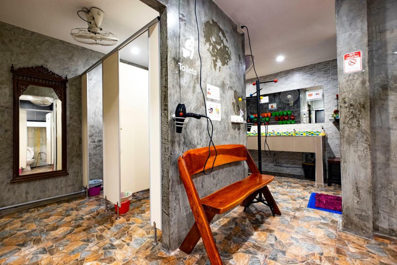 Check-In My Hostel Bangkok Zewnętrze zdjęcie