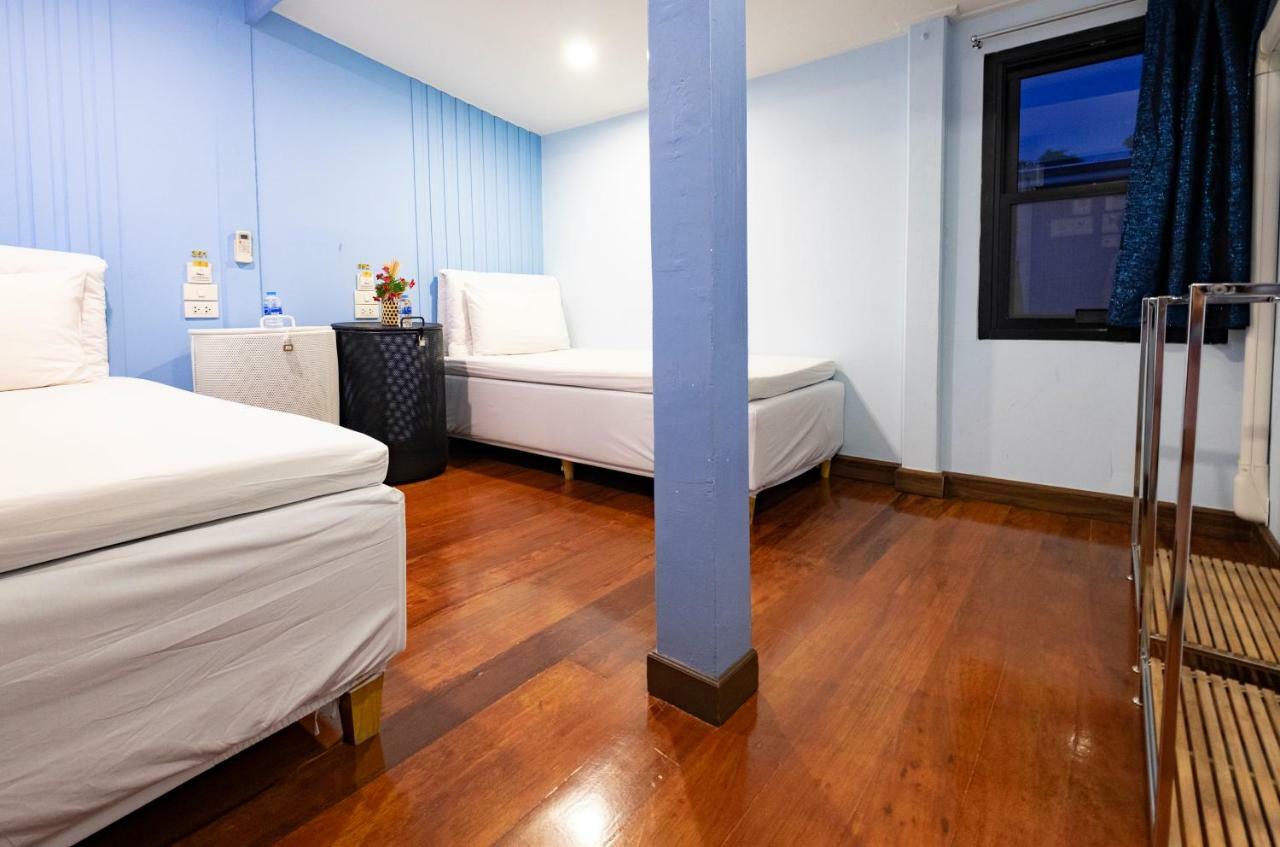 Check-In My Hostel Bangkok Zewnętrze zdjęcie