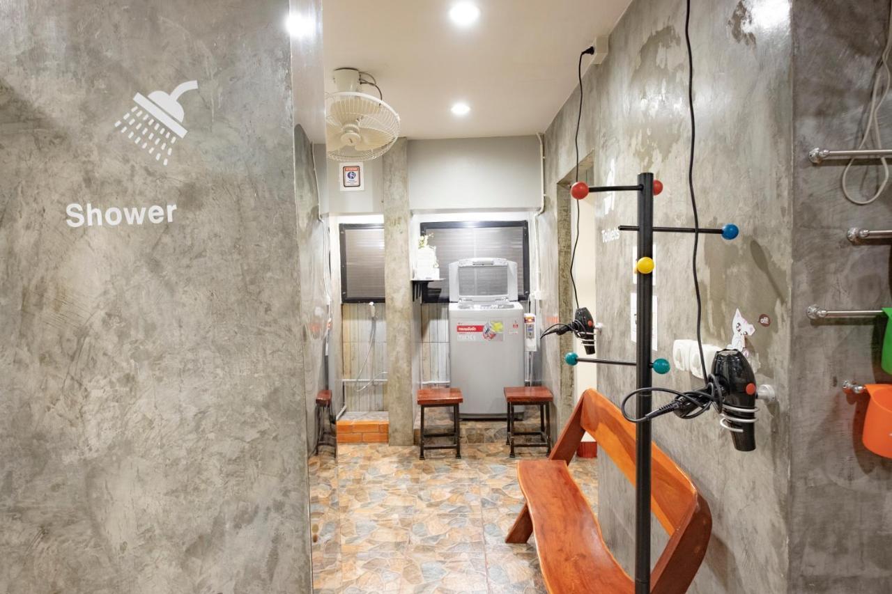 Check-In My Hostel Bangkok Zewnętrze zdjęcie